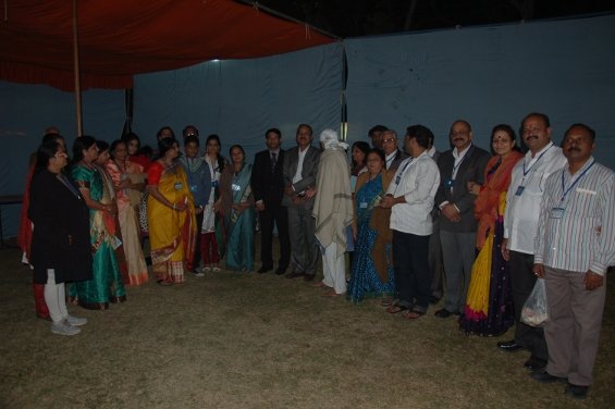 1st image description